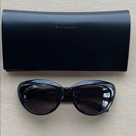 Yves Saint Laurent Sunglasses - Picture 4 of 12